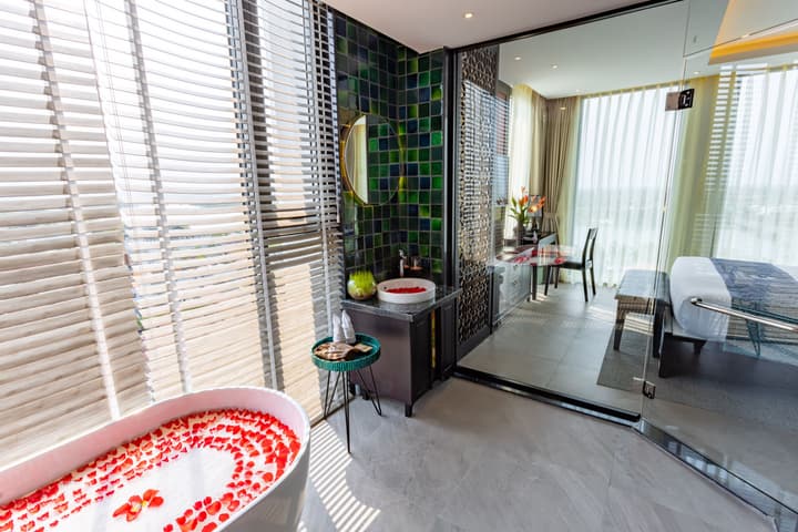 White Lotus Hue Hotel