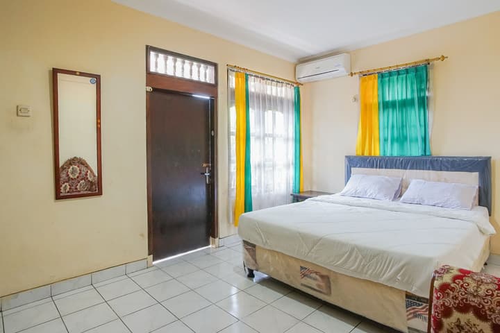 Mahendra Beach Inn