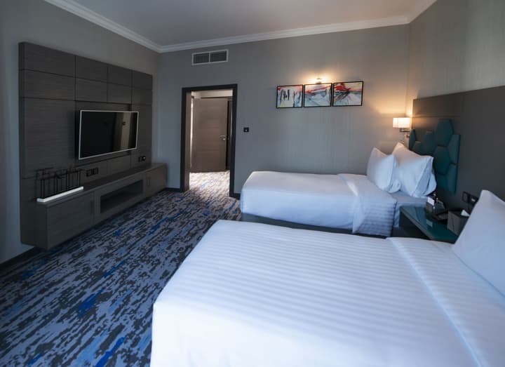 Jannah Dubai Creek Hotel