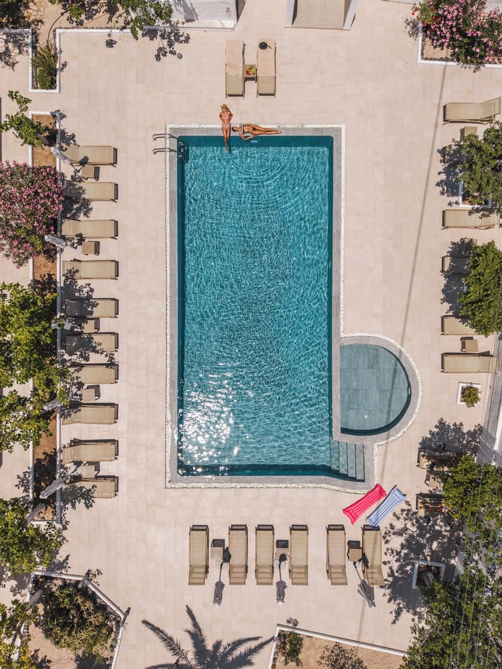 Inoe Hotel