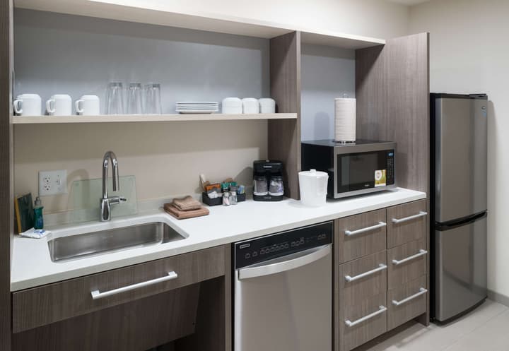 Home2 Suites by Hilton Cape Canaveral Cruise Port, FL