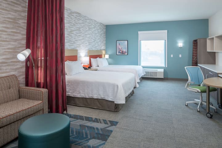 Home2 Suites by Hilton Cape Canaveral Cruise Port, FL