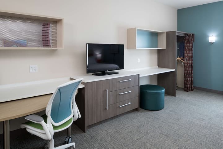 Home2 Suites by Hilton Cape Canaveral Cruise Port, FL
