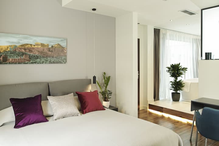 The Gem Society Hotel