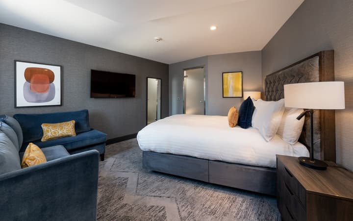 voco Edinburgh-Haymarket by IHG