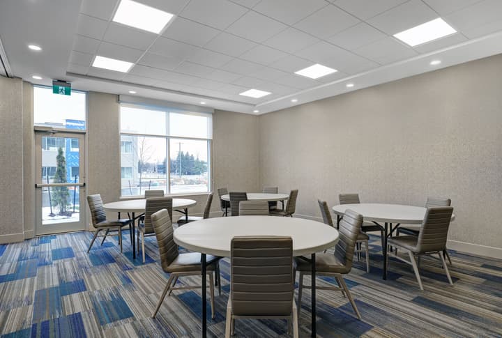 Holiday Inn Express & Suites Collingwood by IHG