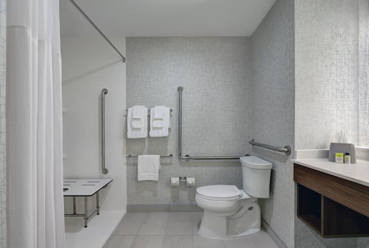 Holiday Inn Express & Suites Collingwood by IHG