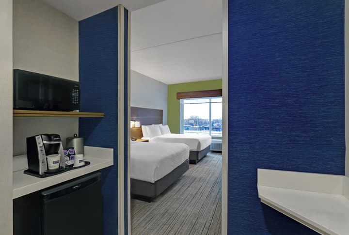 Holiday Inn Express & Suites Collingwood by IHG