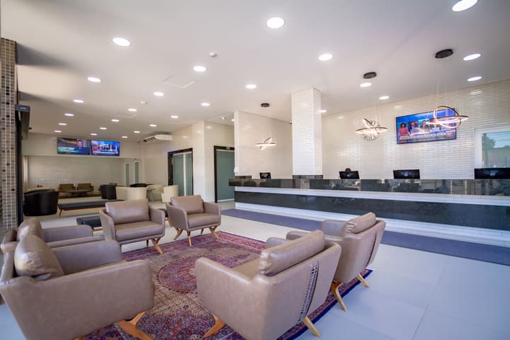 Hotel Confiance Barigui