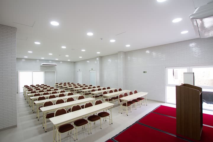 Hotel Confiance Barigui