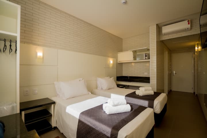 Hotel Confiance Barigui