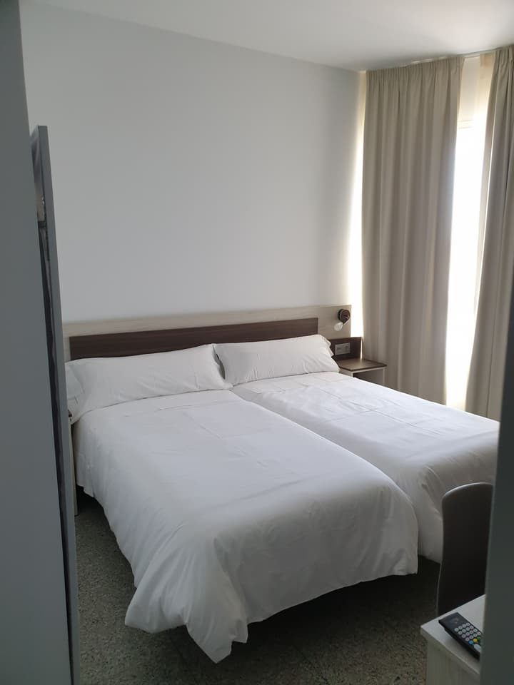 Mesón-Hostal La Cabaña