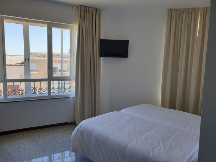 Mesón-Hostal La Cabaña