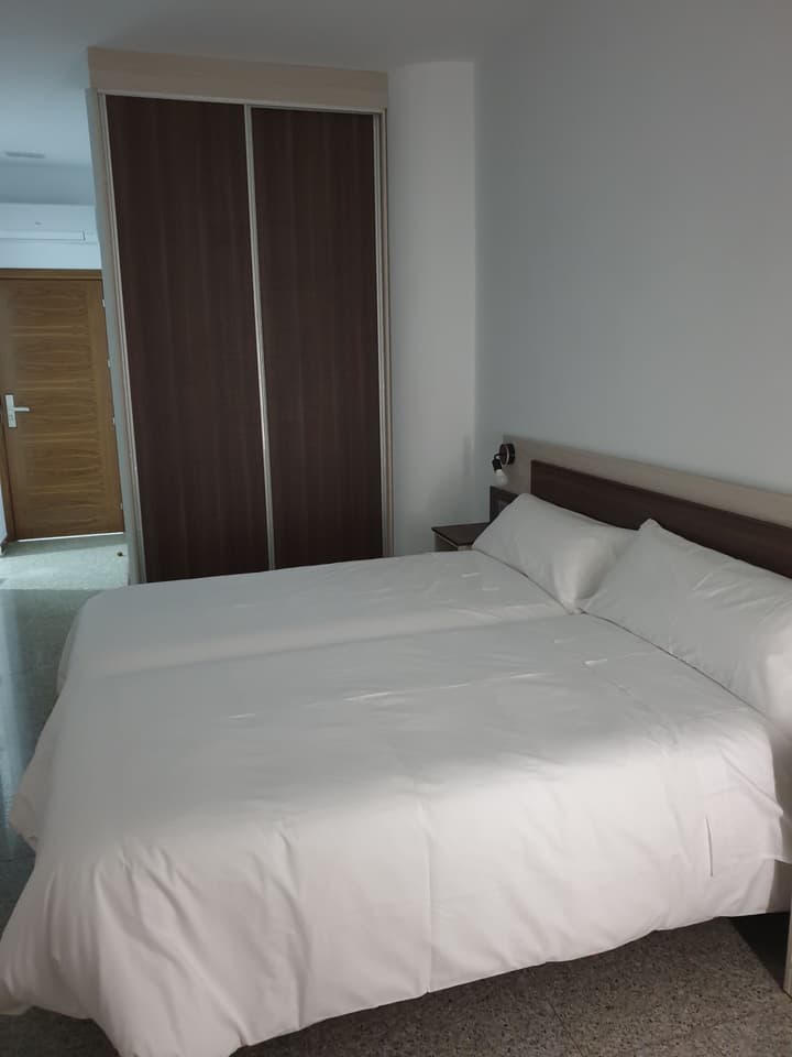 Mesón-Hostal La Cabaña