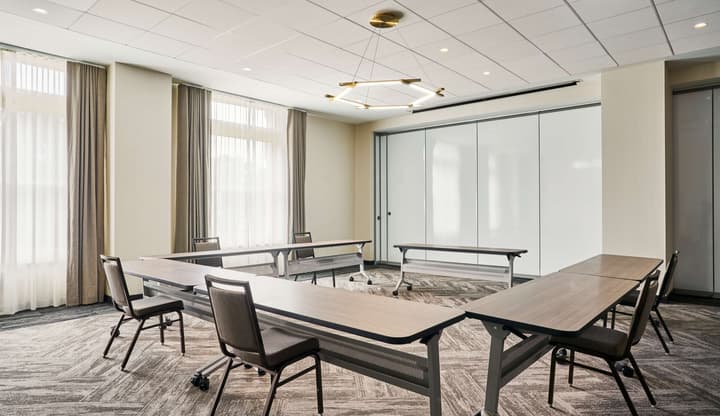 Hyatt Place Chicago Medical/University District