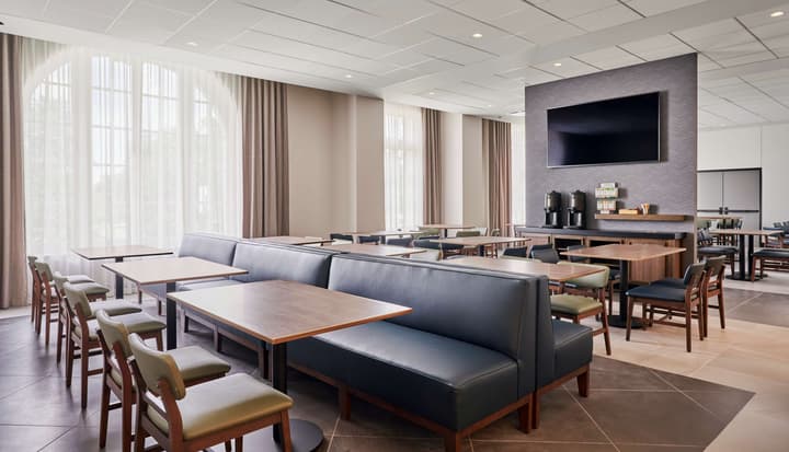 Hyatt Place Chicago Medical/University District