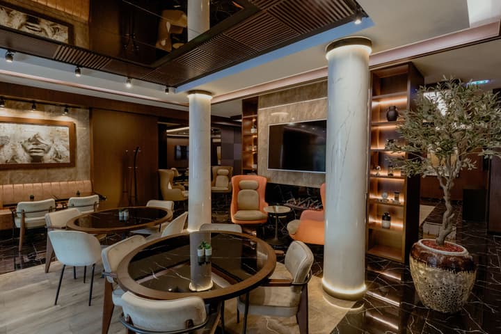Nobel Gallery Hotel