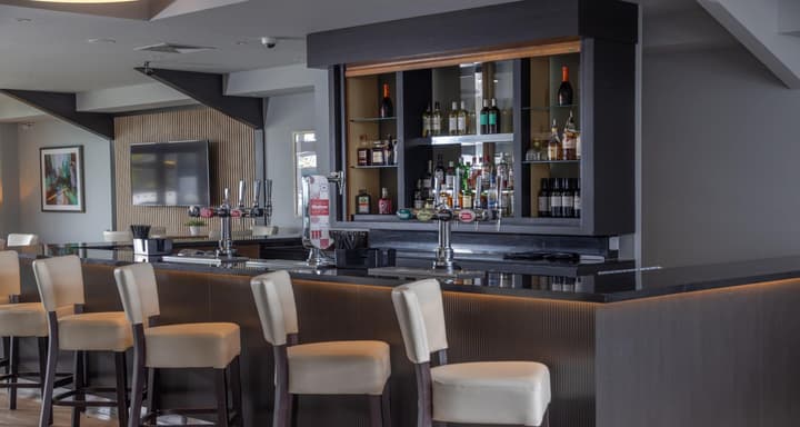 Cambridge Bar Hill Hotel, BW Signature Collection