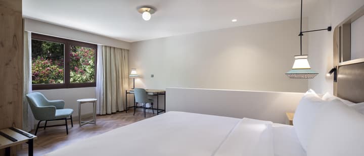 DoubleTree by Hilton Bodrum Işıl Club Resort