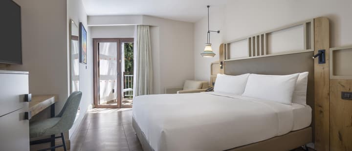 DoubleTree by Hilton Bodrum Işıl Club Resort