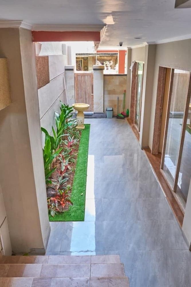 Jimbaran 5 Guesthouse