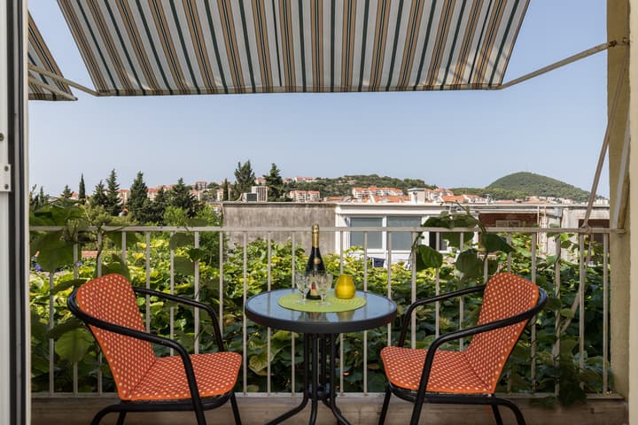 Guest House Bradas
