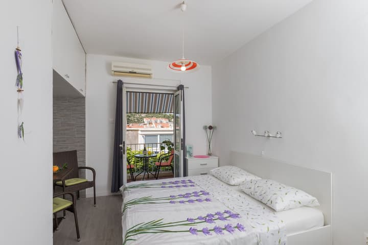 Guest House Bradas