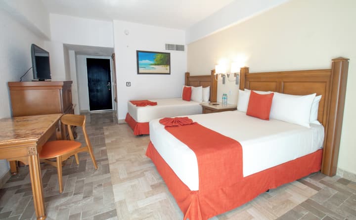 Copacabana Beach Hotel Acapulco