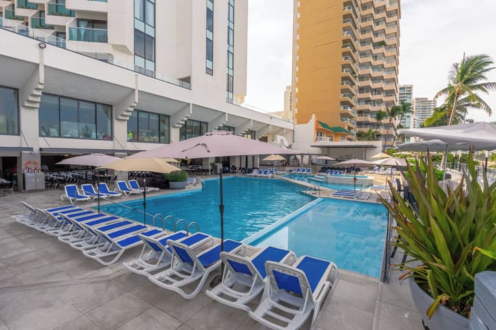 Copacabana Beach Hotel Acapulco