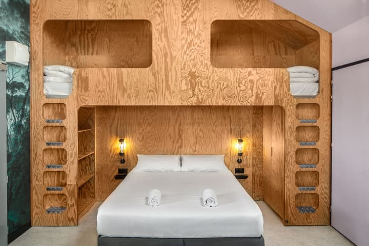 Eklo Hotels Bordeaux City center Bastide