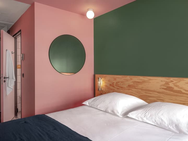 Eklo Hotels Bordeaux City center Bastide