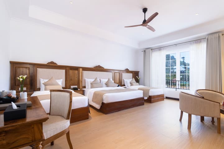 Araliya Red - Budget friendly Hotel- Where you find stunning 360 panoramic view of Nuwara Eliya