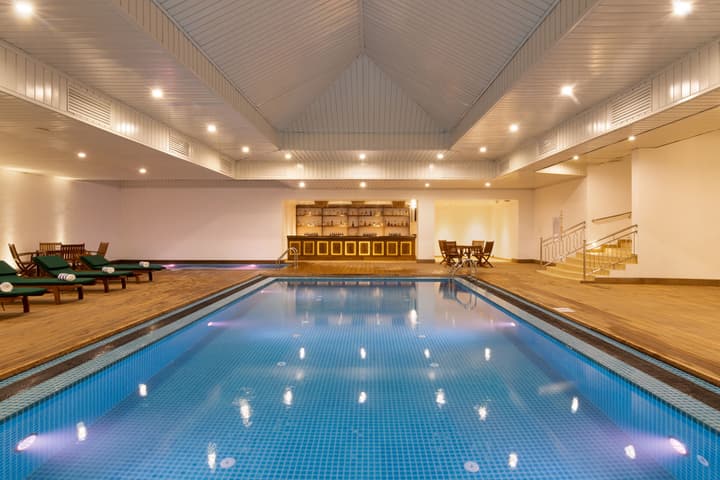 Araliya Red - Budget friendly Hotel- Where you find stunning 360 panoramic view of Nuwara Eliya