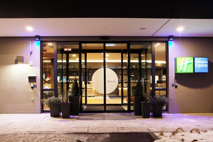 Holiday Inn Express Munich - Olympiapark by IHG