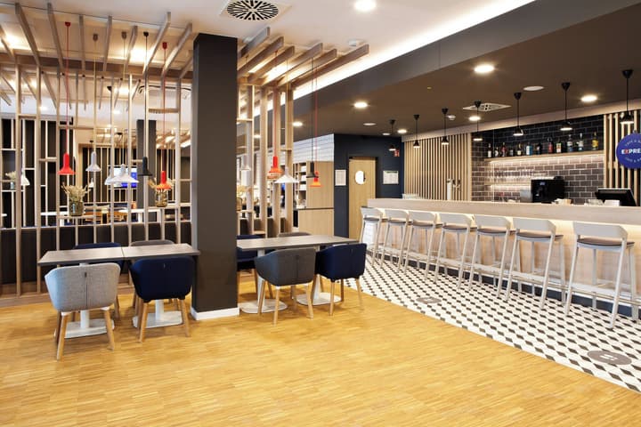 Holiday Inn Express Munich - Olympiapark by IHG
