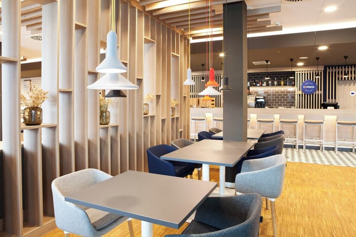 Holiday Inn Express Munich - Olympiapark by IHG