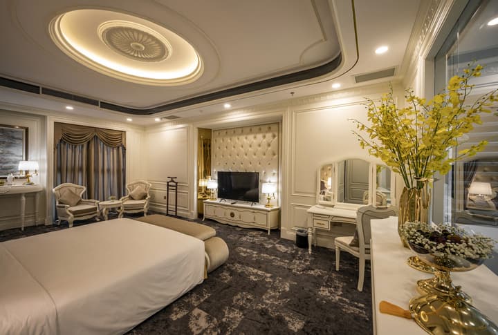 Muong Thanh Luxury Saigon Hotel