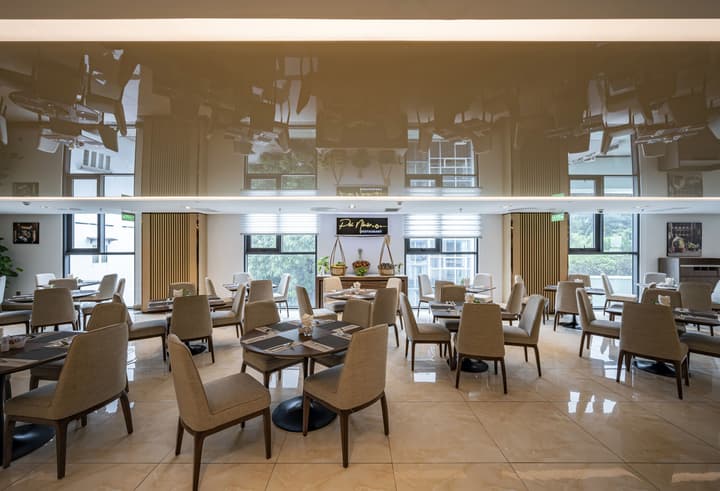 Muong Thanh Luxury Saigon Hotel