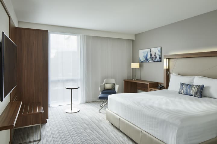 Courtyard by Marriott London City Airport