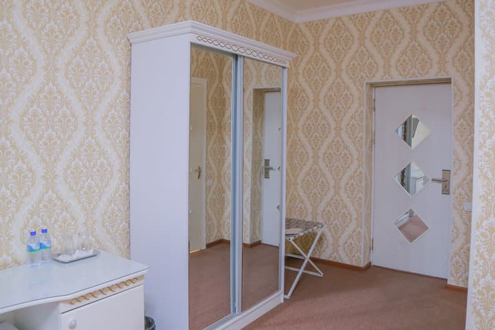 Reikartz Modarixon Bukhara