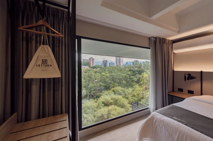 Lettera Hotel