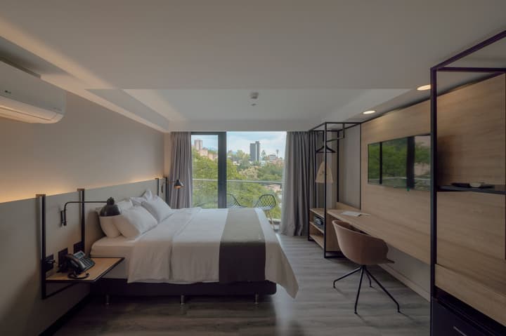 Lettera Hotel