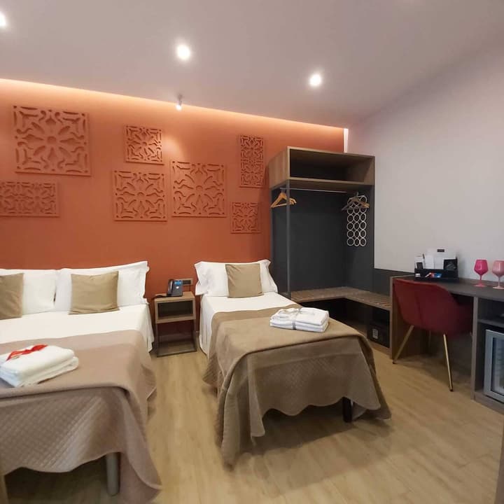 Giafra Rooms