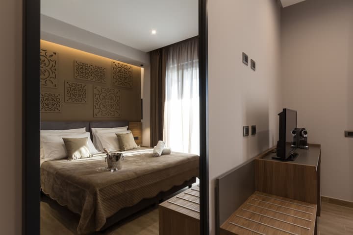 Giafra Rooms
