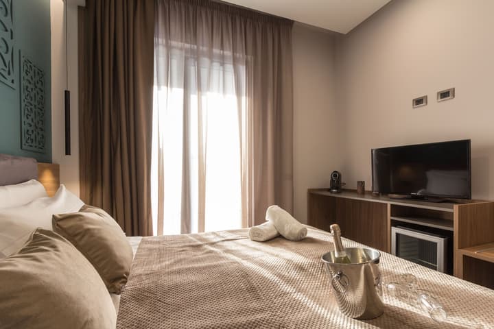 Giafra Rooms