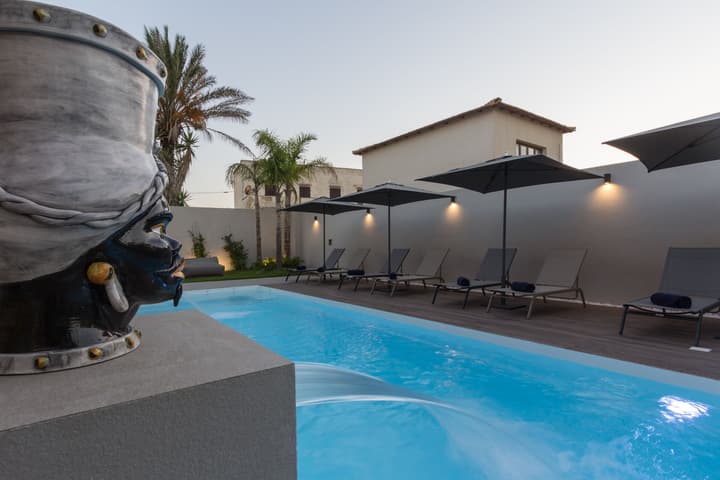 Giafra Rooms