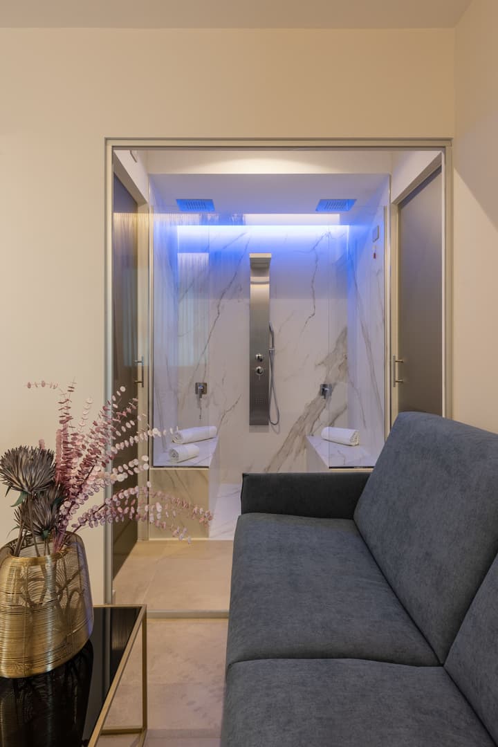 Giafra Rooms