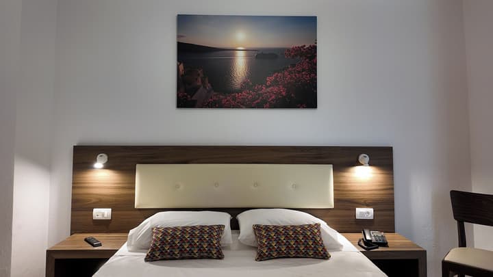 Hotel Santorini