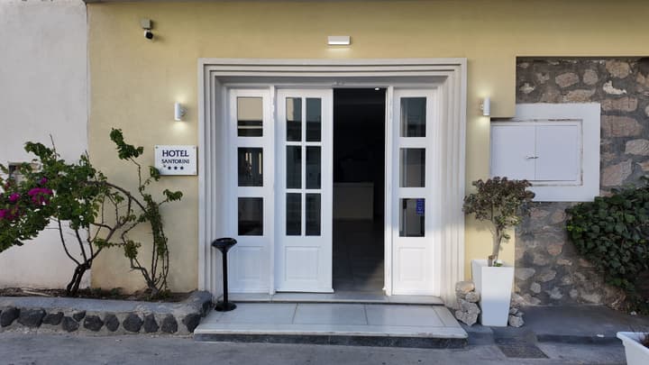 Hotel Santorini