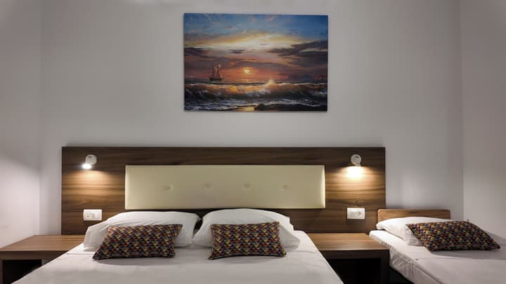 Hotel Santorini